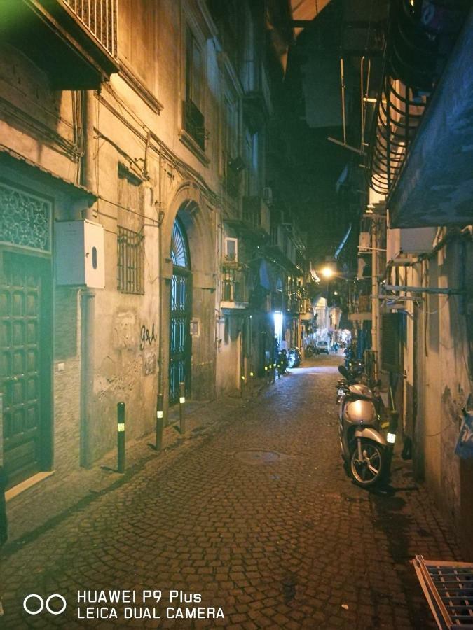 فندق La Stanza A Parte نابولي المظهر الخارجي الصورة