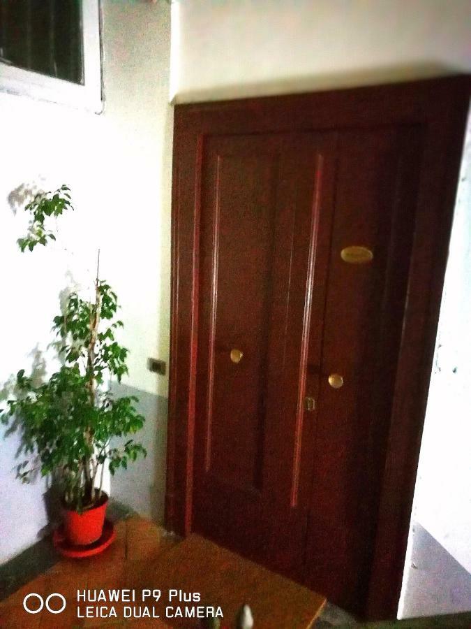 فندق La Stanza A Parte نابولي المظهر الخارجي الصورة